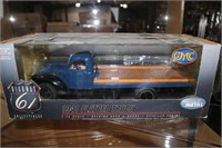 Die Cast 1941 GMC Truck