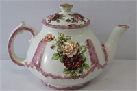 Ceramic Rose Pattern Teapot