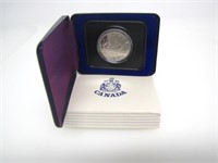 ROYAL CANADIAN MINT 1976 VOYAGEUR DOLLAR COIN