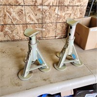 2 - 5 Ton Jack Stands