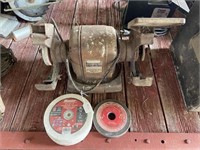 Working Craftsman 1/4hp Bench Grinder W/Wheels