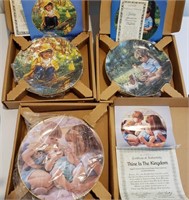 Lot 3 NIB  decorative plates Children