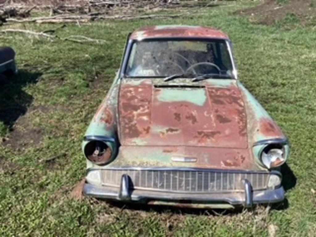 Antique car body