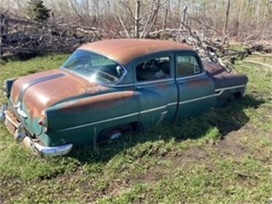 1950s Pontiac car body