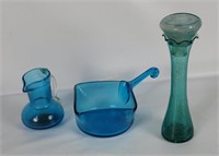 Art Glass Sauce Pot, Pitcher & Bud Vase
