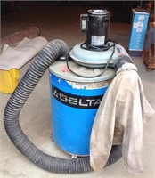 Delta industrial grade dust collector