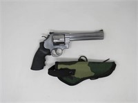 Smith & Wesson 629-4 .44 Mag