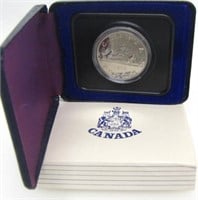 ROYAL CANADIAN MINT 1976 VOYAGEUR DOLLAR COIN