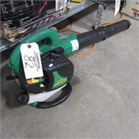 WEEDEATER GAS LEAF BLOWER