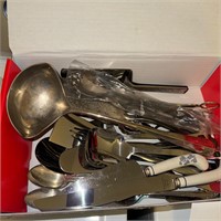 Misc Entertainment Serving Utensils See pictures