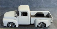 1956 1/24 scale ford pickup good condition