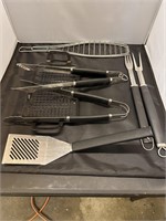 Grilling Tools ; Like New; Reserve $10