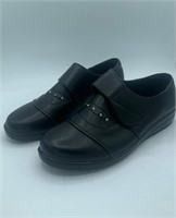 Size 41 Women’s Adjustable Wide Width Shoes