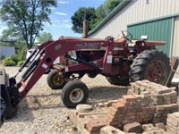 Farmall 806 Diesel Tractor S/N 13353, With