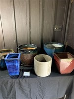 Lot: Ceramic Pots