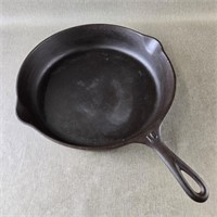 #10 Cast Iron Skillet - Unbranded