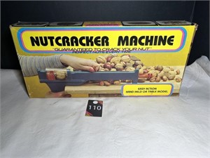 Nutcracker Machine