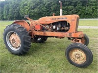 AC WD Gas Wide Front Tractor - runs & drives