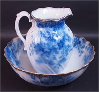 A flow blue pitcher and washbowl set, bowl 16"