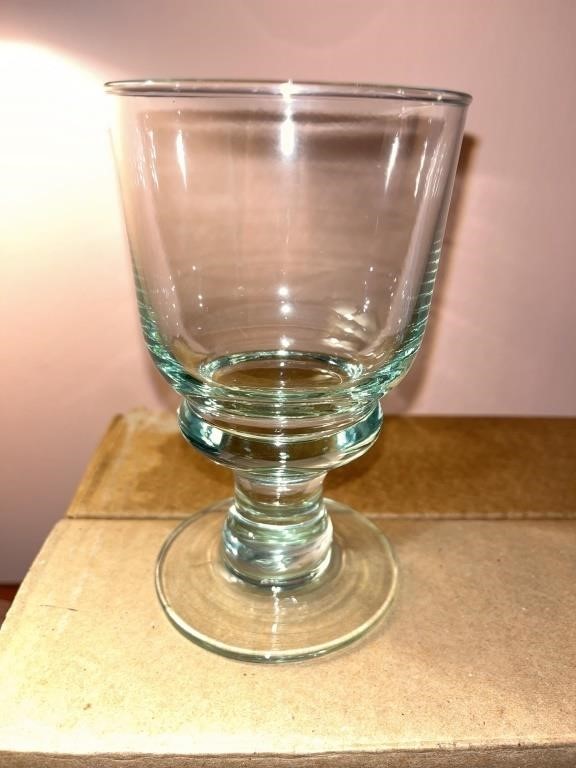 Vintage Green Spanish Wine Glasses - NEW