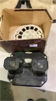 Vintage Sawyers View Master with picture discs -