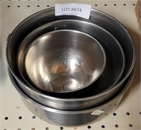 SET OF 4 STAINLESS STEEL KITCHEN BOWLS