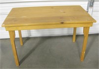 36" x 21" x 22.5" Pine Wood Table