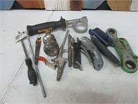 Air Chucks, Wrenches & Knives Lot