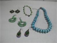 Assorted Beaded Necklace W/Earrings