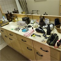 B209 Bathroom and Personal care items