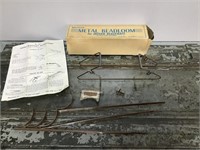 Vintage metal beadloom and parts