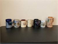 Souvenir mugs & steins