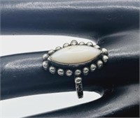 Vintage Native Navajo Silver Mother of Pearl Ring