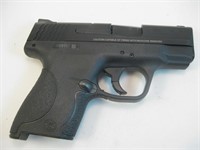 M & P 9 Shield Smith & Wesson 9MM With Box