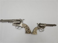Vintage Toy Cap Guns Hubley & Buffalo Bill