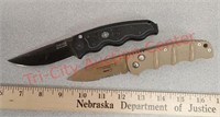 *2 folding Pocket knives - Boker & SOG