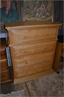 Oak finish 4 drawer BR chest