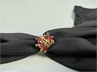 Yellow Gold Ring With Ruby Red Stones 2.8 dwt