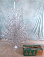 1960'S-6.5' ROYAL SILVER ALUMINUM CHRISTMAS TREE