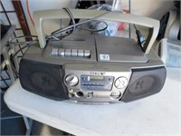 Portable Radio with CD
