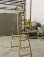 8FT Wooden Ladder