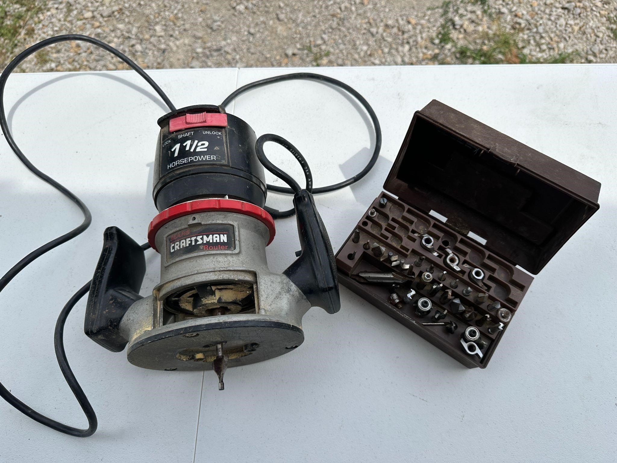 Craftsman 1-1/2HP Corded Router W/ Bits