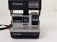 Sun600 Polaroid Camera