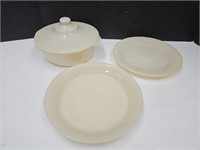 Fire King Ivory Bowl w Lid v& Pie Plates