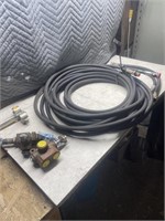 Pair of 30‘ x 3/8" hydraulic hose, Too $hort