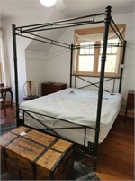 Queen bed - mattress, box spring & pad