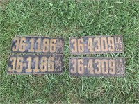 TWO SETS OF 1923 IOWA LICENSE PLATES