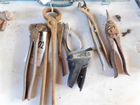 HOOF TRIMMERS, FENCE PLIERS, SPECIALTY TOOLS