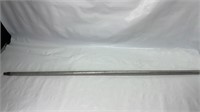 Paintbrush pole with screw on top 5 feet tall