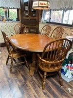 Oak kitchen table with leafs & five chairs